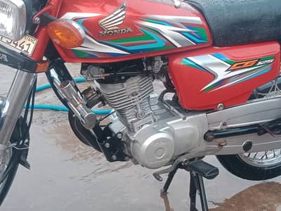 Honda CG 125 2023