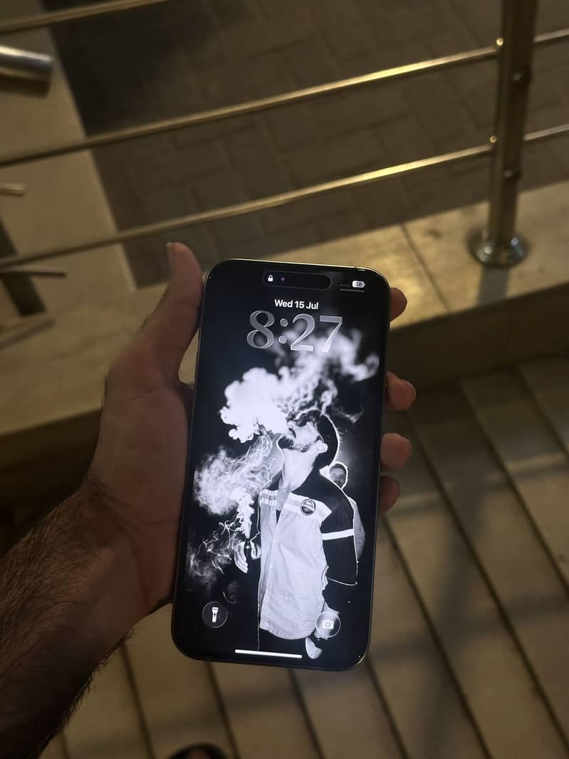 iPhone 15 PM 6
