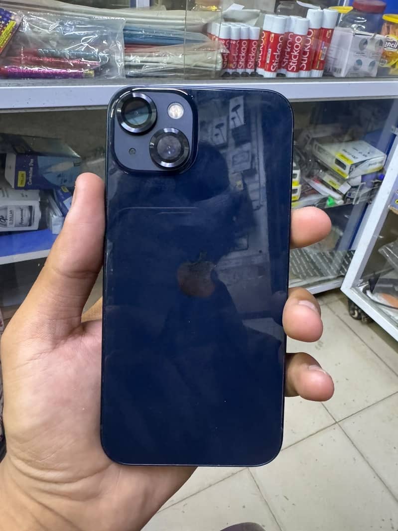 Apple iPhone 13 0