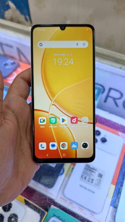 Vivo Y04