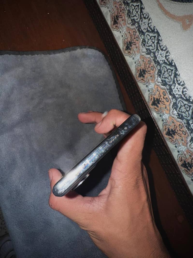 Tecno CAMON 40 Pro 3