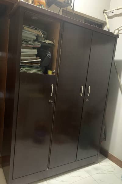 3 Door wardrobe