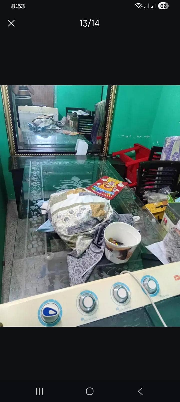 Dining table 0