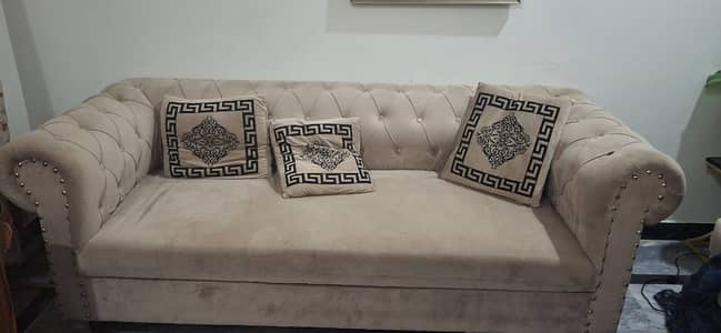 3 seater sofa for sale slightly used