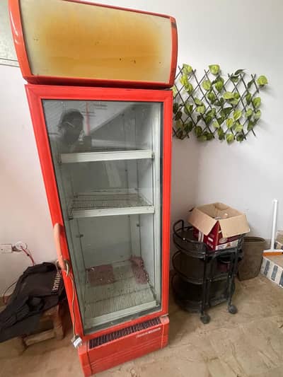 fridge for sell good condition