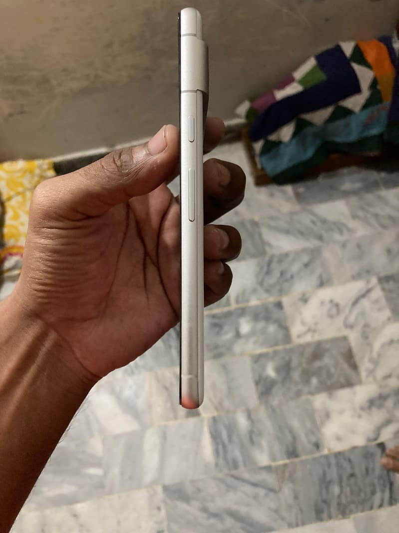 Google Pixel 7 2