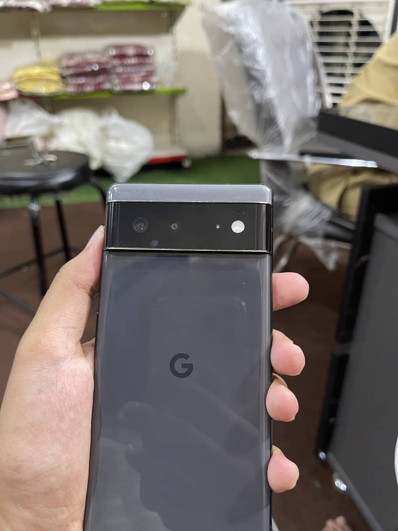 Google Pixel 6a 1