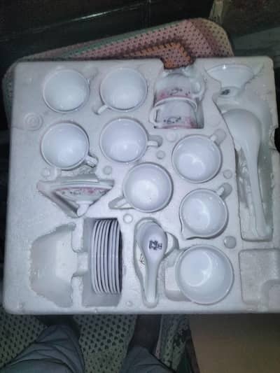 GAMAYA Dinner set FLORAL DESIGN. . . zero336five244912