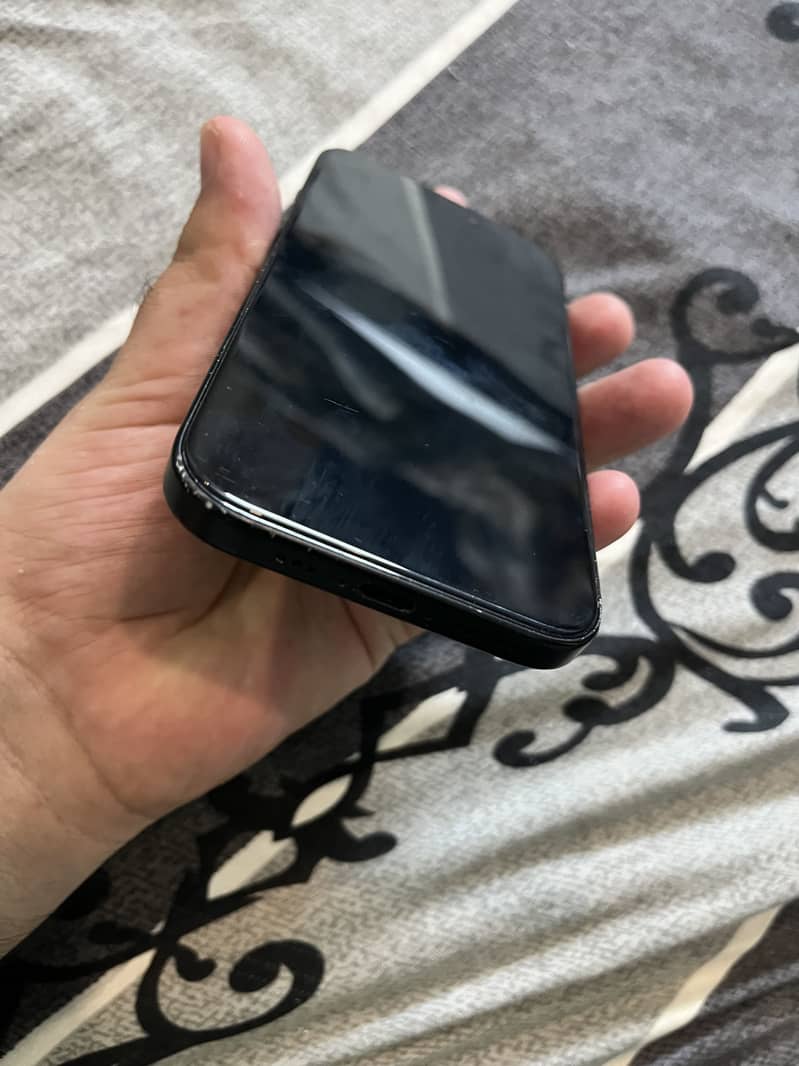 Apple iPhone 15 0