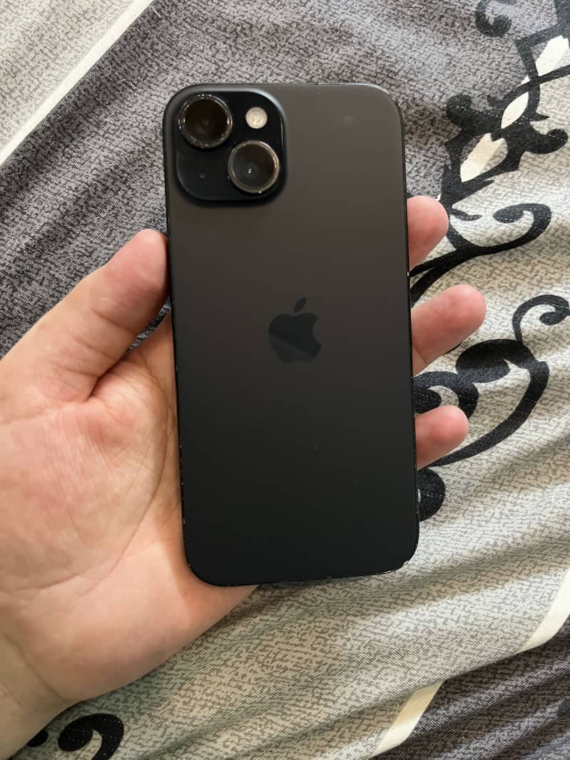 Apple iPhone 15 1