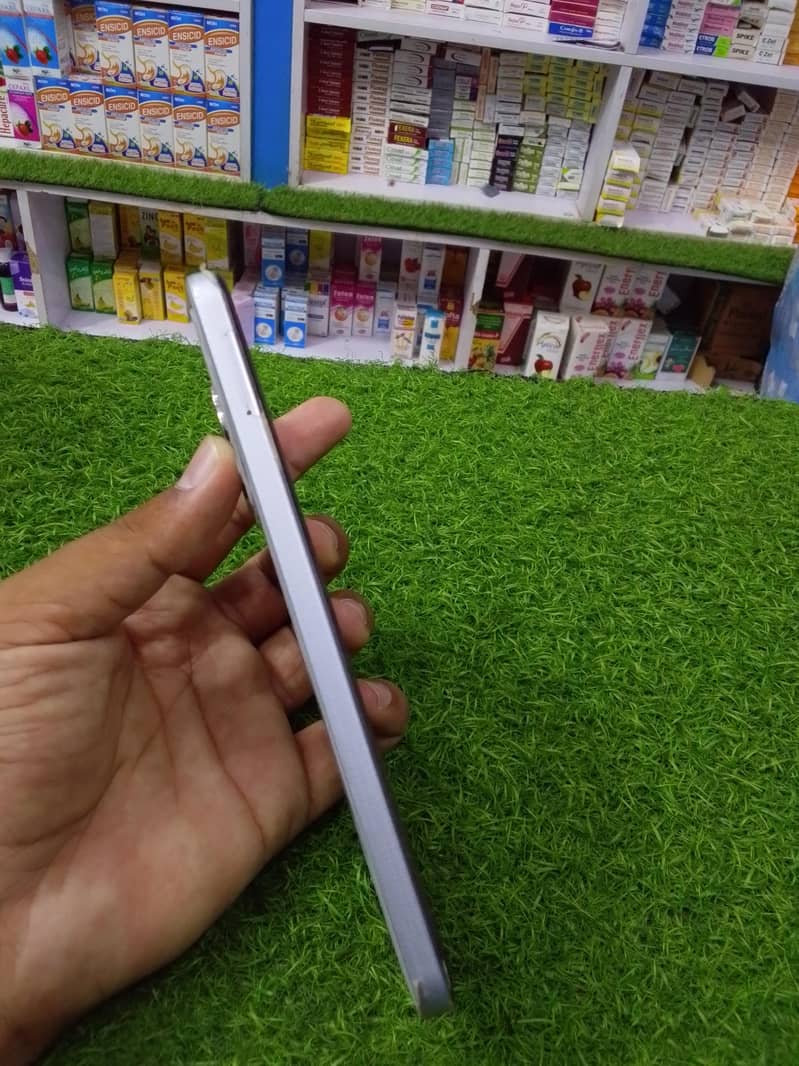 Tecno Spark Pro 1