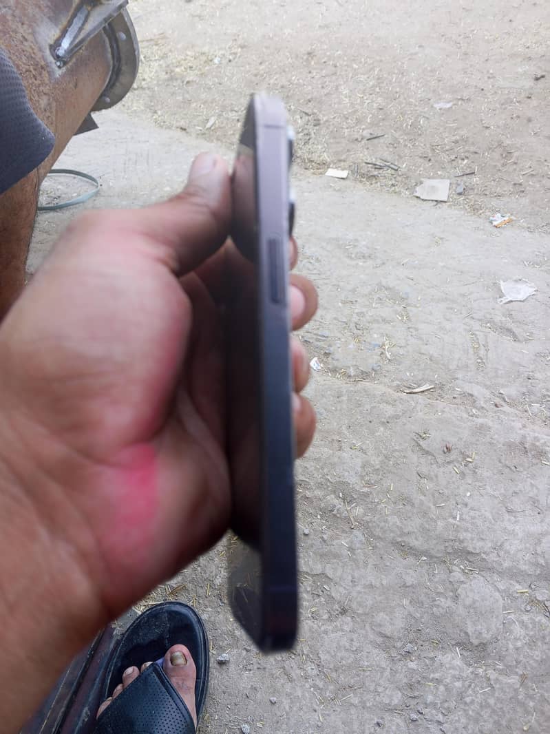 iphone 14pro 3