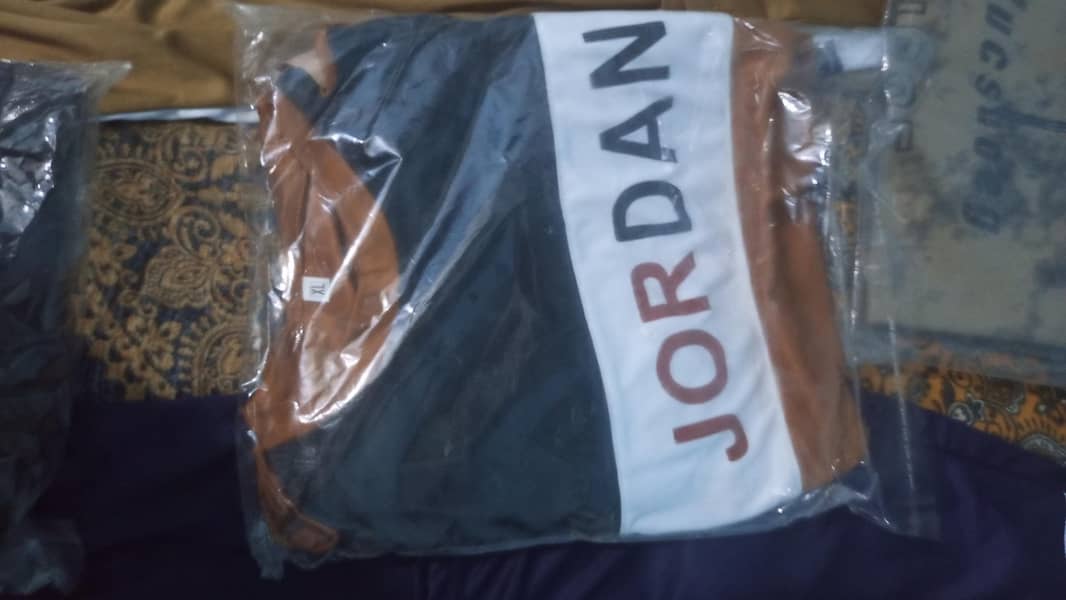 clothes and T shirt and nikr 3