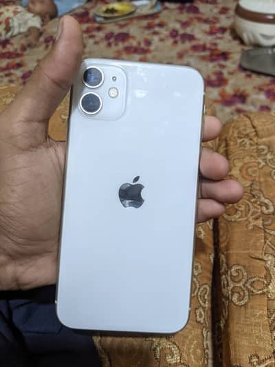 Apple iPhone 11