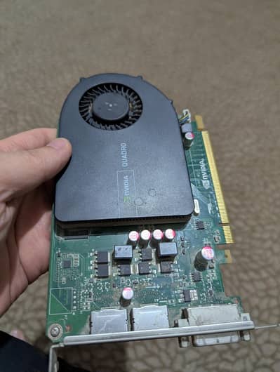 Nvidia qudaro 2000 1gb ddr5 128bit