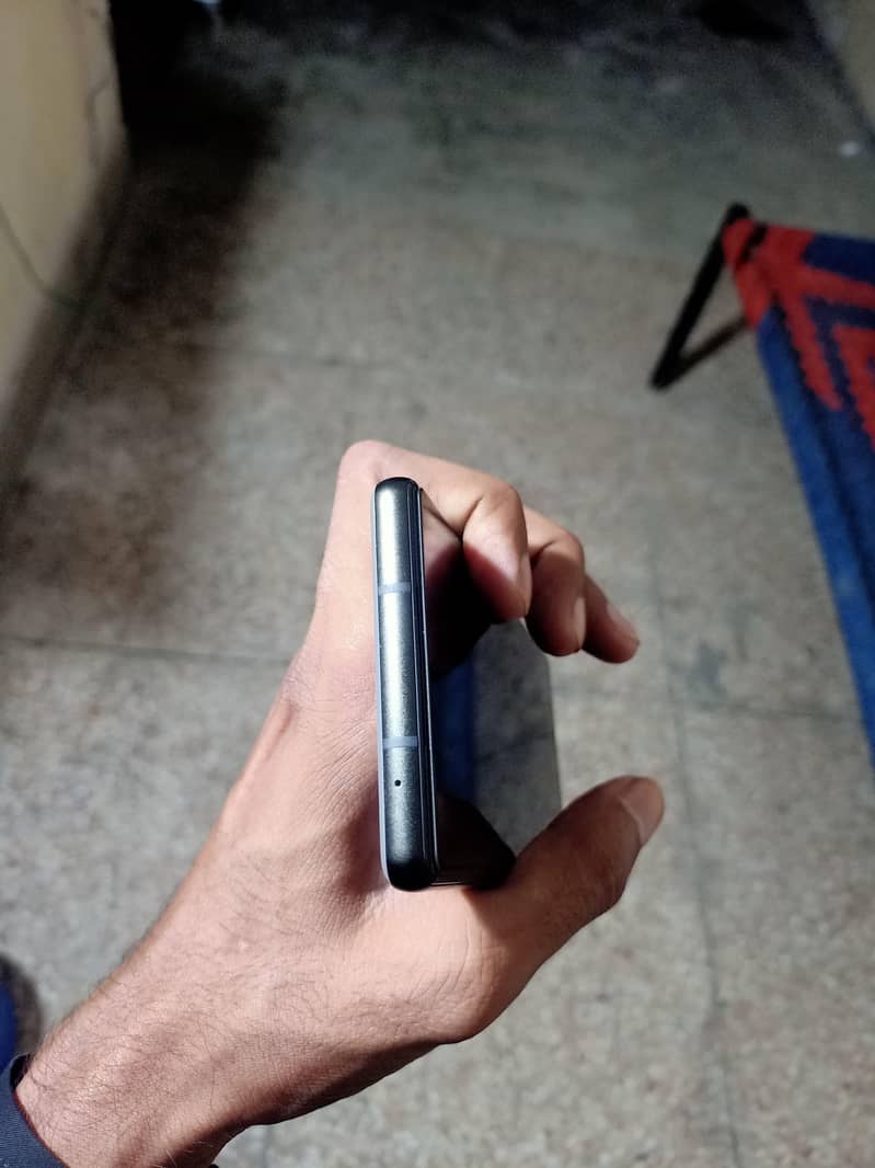 Google Pixel 6a 1