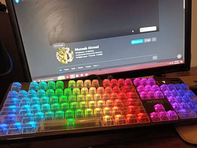 ALL KINDS OF KEYCAPS AVAILABLE