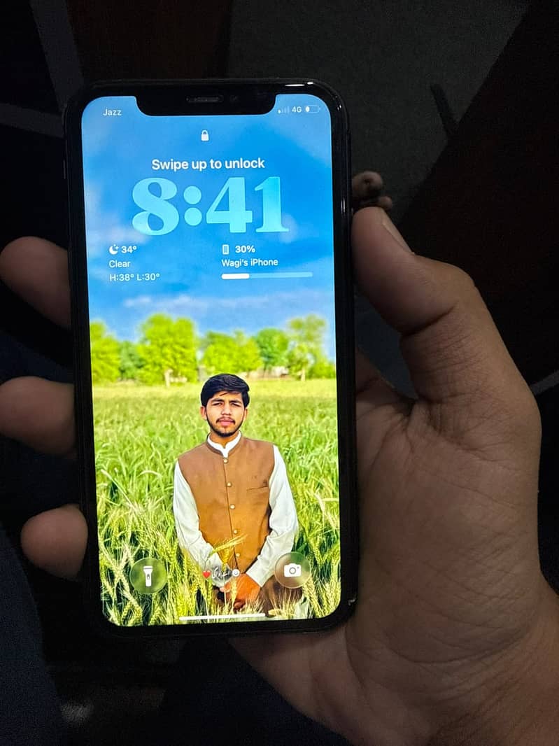 Apple iPhone 11 3
