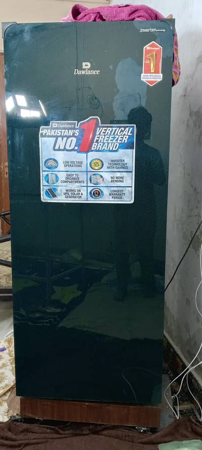 Dawlance vertical freezer brand new condition cooling 100