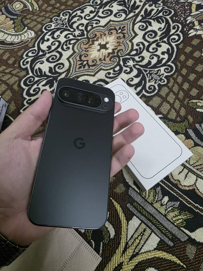 Google Pixel 9 Pro complete box 6