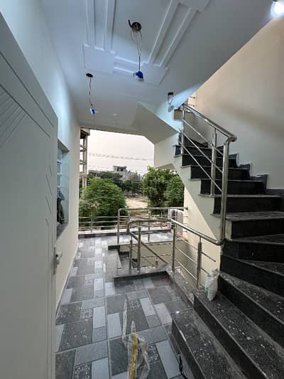 3 Marla upper portion for rent