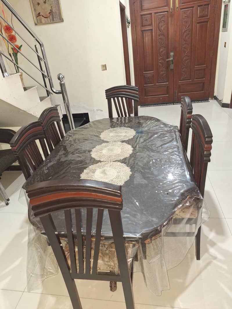 6 Seater Dining Table 0