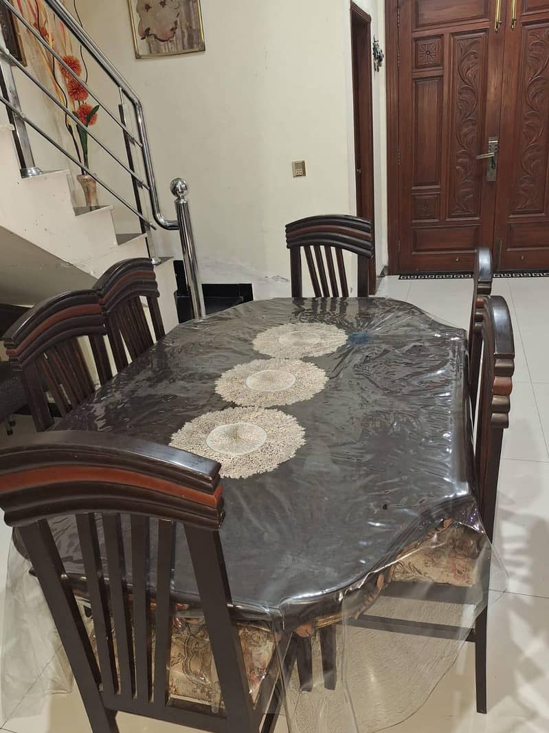 6 Seater Dining Table 1