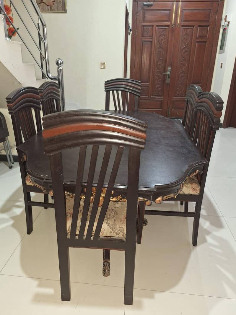 6 Seater Dining Table 2
