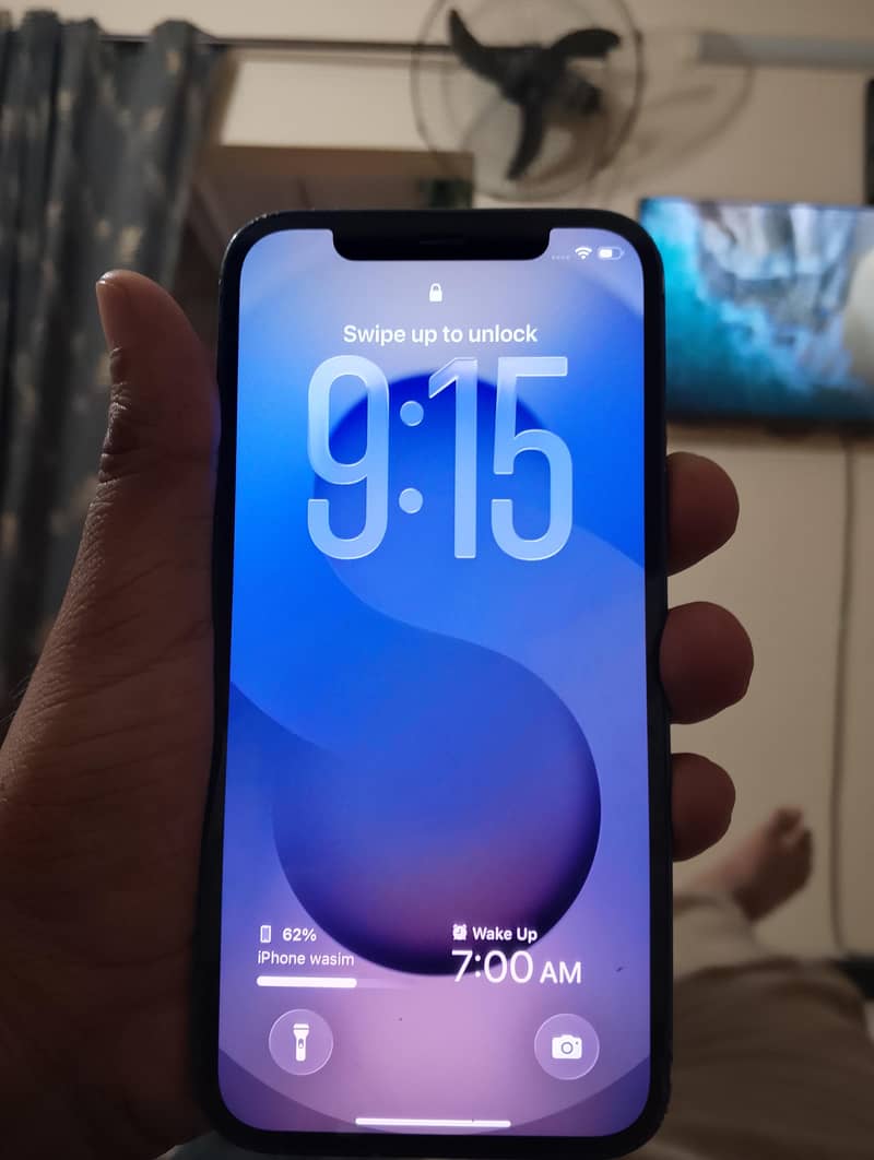Apple iPhone 12 1