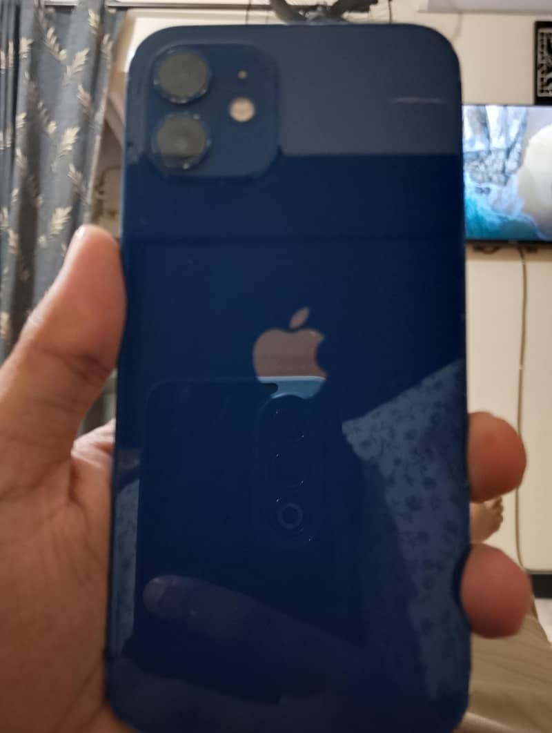 Apple iPhone 12 3