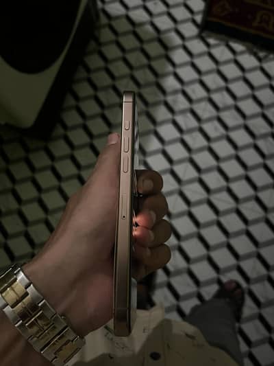 iPhone 16 pro max use for sale