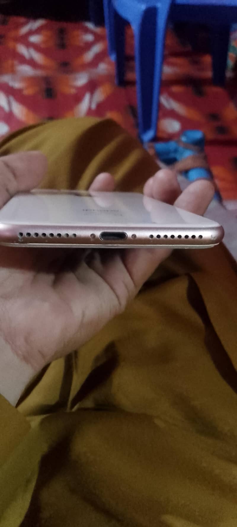 Apple iPhone 8 Plus 4