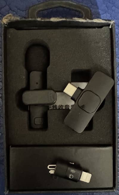 K8 wireless microphone.
