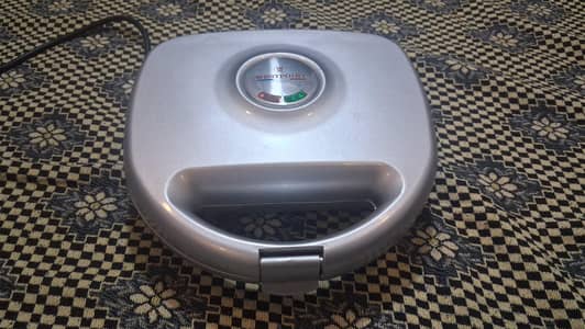 Sandwich maker urgent sell