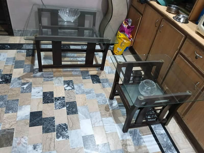 CENTER TABLE AND SIDE TABLE 0