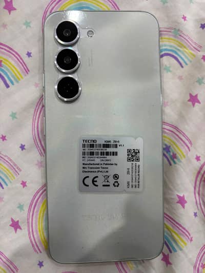 Tecno Spark 40 pro