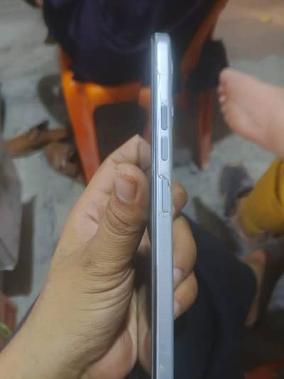 Tecno Spark  40