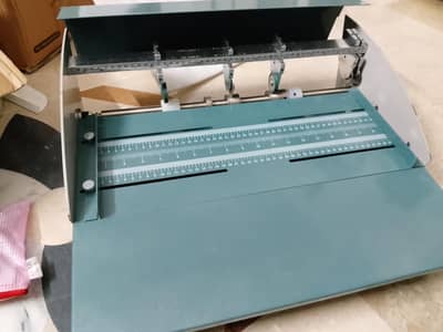 Chinese paper crease and perfeat machine
