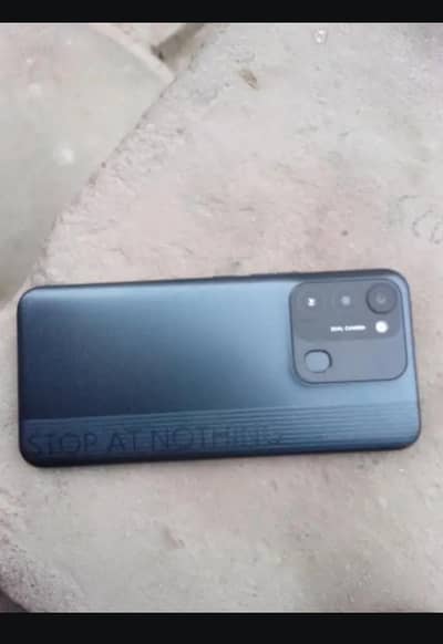 Tecno Spark 8C