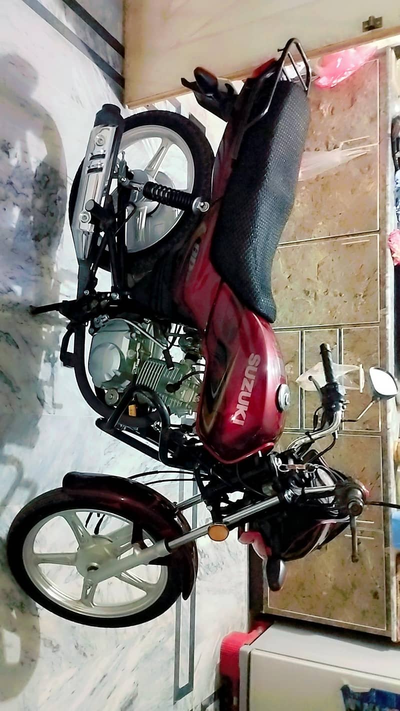 Suzuki 4