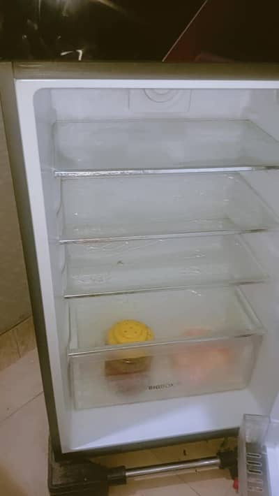 fridge for sale!!!!