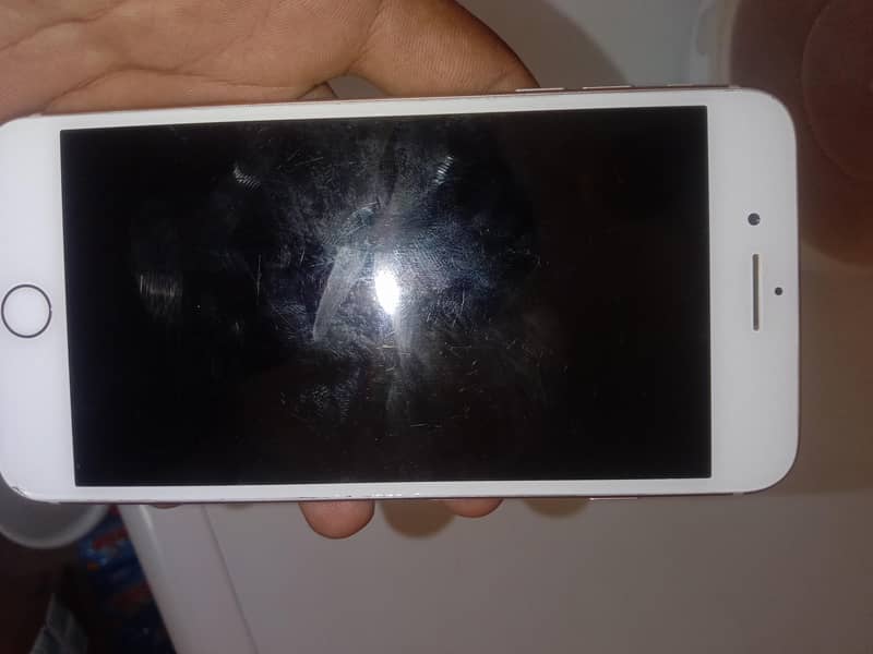 Apple iPhone 8 Plus 1