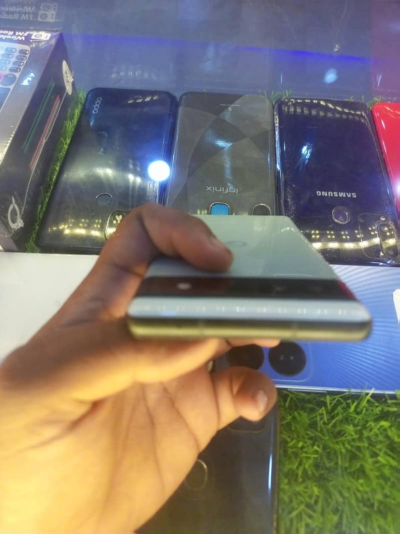 Google Pixel 6a 3
