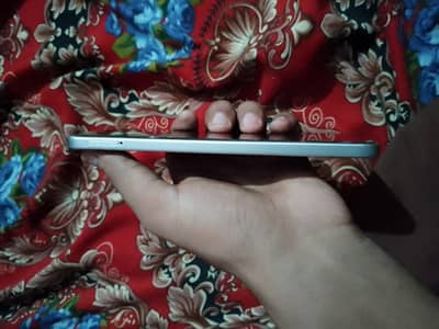 Tecno Spark 40 pro