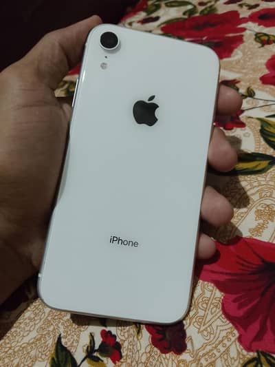 Apple iPhone XR