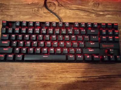 redragon kumara k522 mechanical keyboard with box.