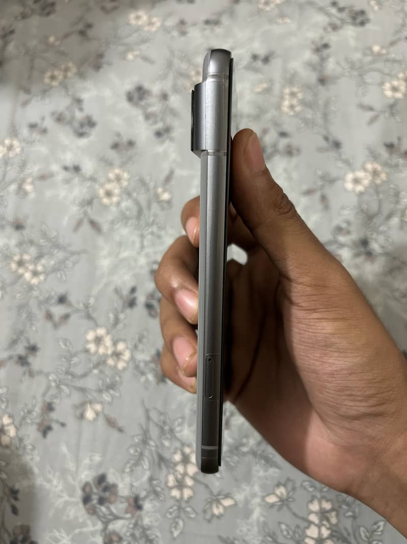 GOOGLE PIXEL 8 2
