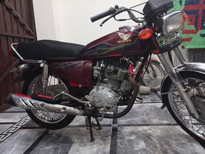 Honda CG 125 All Genuine All documents available biometric available