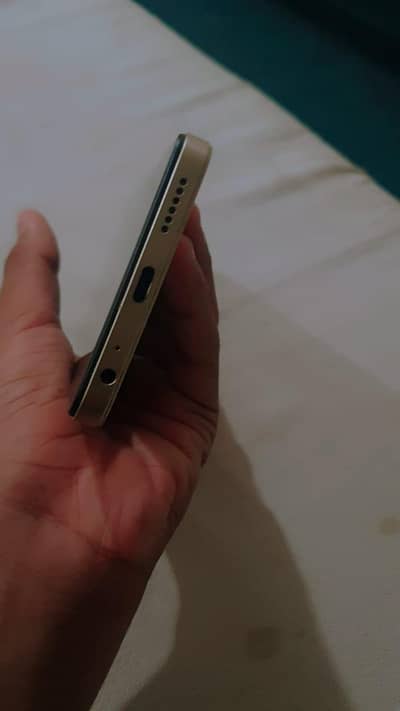 Tecno Spark 20C