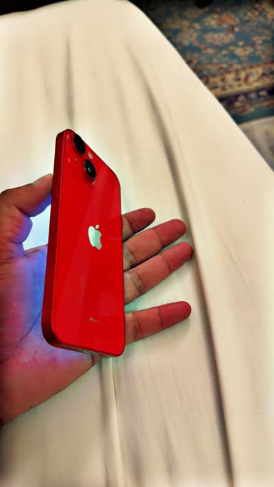 Apple iPhone 14